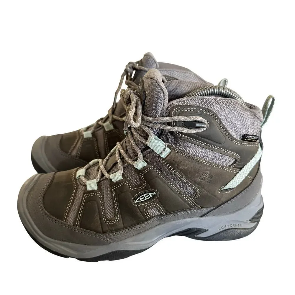 KEEN Women's Circadia Mid Waterproof Hiking Boot Gray Size 7 Gorpcore
